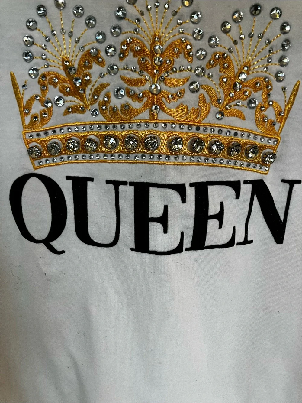On Twelfth White Queen Graphic Tee Full Rhinestone Crown Accents Small